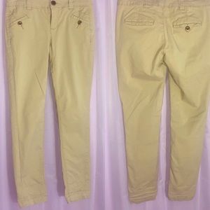 anthro. low rise khaki pants zip up button closur